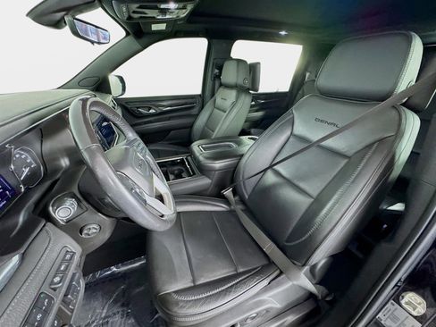 Certified 2021 GMC Yukon XL Denali w/ Denali Premium Package image 11