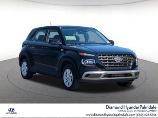 New 2026 Hyundai Venue SE FWD video 1