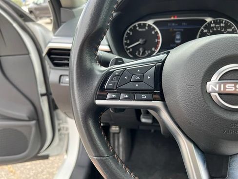Used 2024 Nissan Altima 2.5 SR FWD image 26