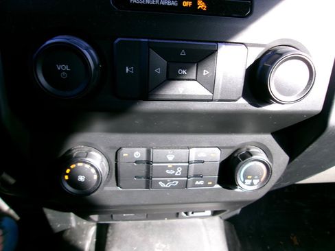 Used 2020 Ford F150 XL w/ Equipment Group 101A Mid AWD/4WD image 23