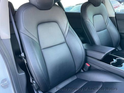 Used 2019 Tesla Model 3 Long Range RWD image 10