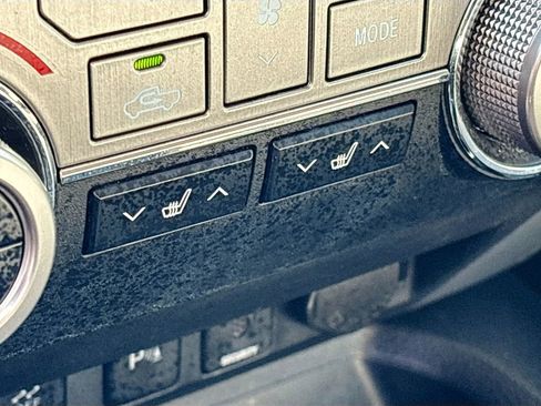 Used 2021 Toyota Tundra Limited w/ Limited Premium Package RWD image 20