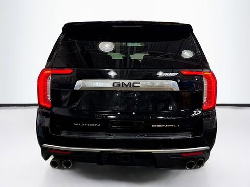 Used 2021 GMC Yukon Denali w/ Denali Premium Package image 7
