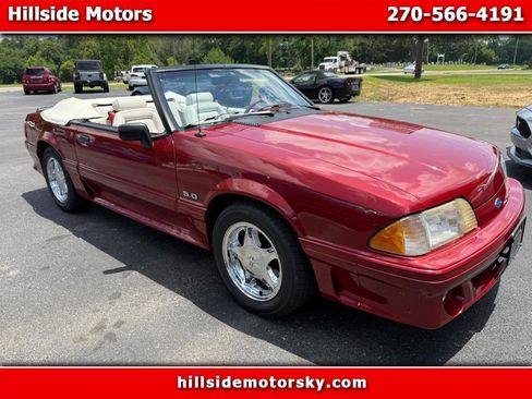 Used 1992 Ford Mustang GT RWD image 1