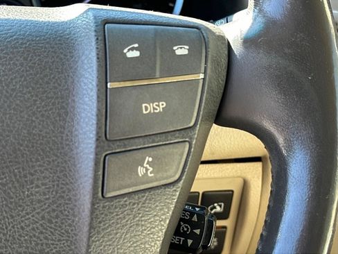 Used 2013 Lexus LX 570 4WD w/ Luxury Pkg image 28