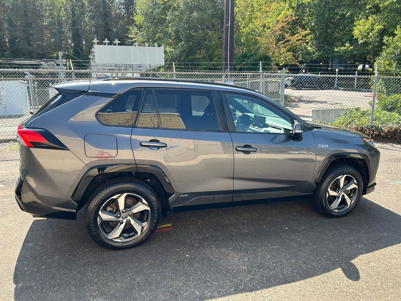 Used 2021 Toyota RAV4 SE AWD/4WD image 4