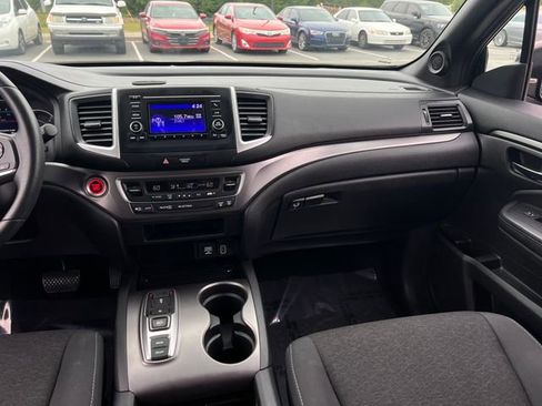 Used 2019 Honda Passport Sport image 14