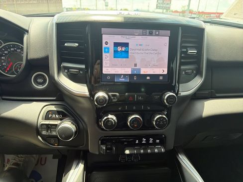 Used 2025 RAM 1500 Big Horn AWD/4WD image 21