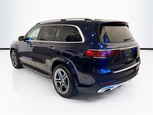 Used 2022 Mercedes-Benz GLS 450 4MATIC w/ AMG Line Exterior image 7