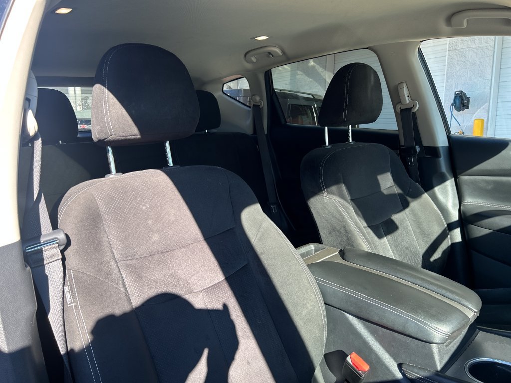 Used 2020 Nissan Murano SV AWD/4WD image 14