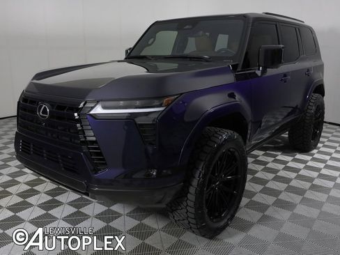 Used 2025 Lexus GX 550 w/ Accessory Package (2T) image 9