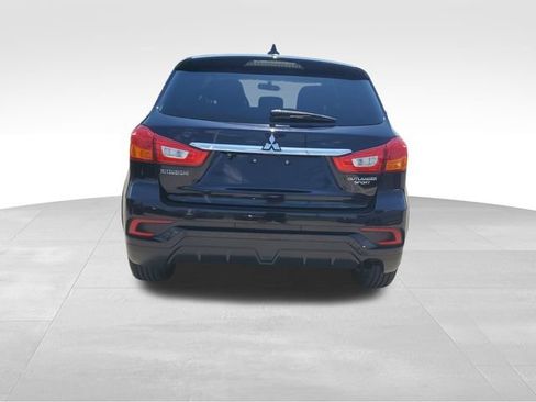 Used 2019 Mitsubishi Outlander Sport ES FWD image 6