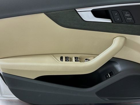 Used 2019 Audi A4 2.0T Premium image 21