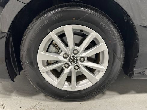 Used 2026 Toyota Camry LE FWD image 64