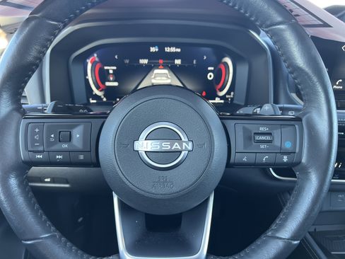 Certified 2023 Nissan Rogue Platinum w/ Platinum Premium Package image 23