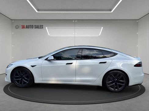 Used 2022 Tesla Model S AWD/4WD image 2