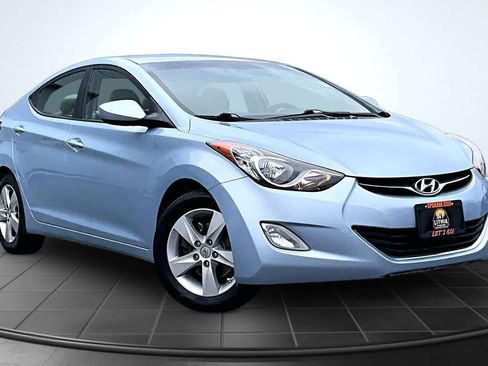 Used 2012 Hyundai Elantra GLS w/ Preferred Pkg 3 FWD image 22