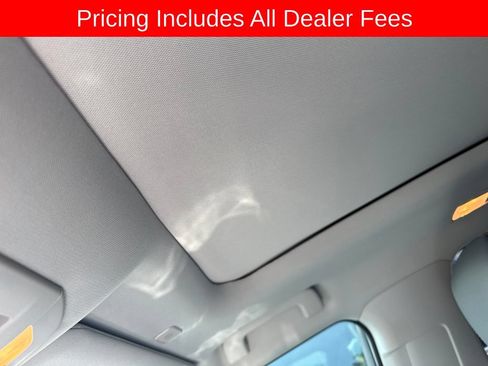 Used 2026 Toyota Highlander Platinum AWD/4WD image 11