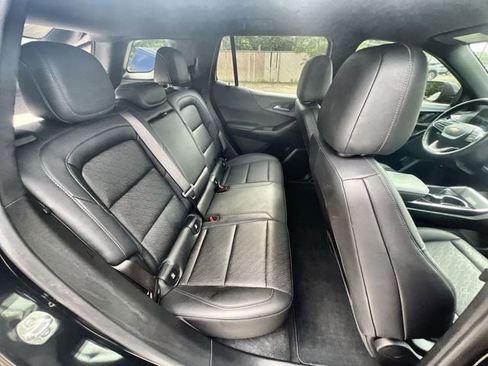 Used 2025 Chevrolet Equinox LT w/ Convenience Package II image 26