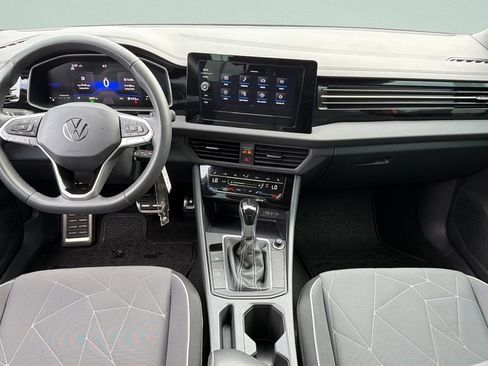 Used 2026 Volkswagen Jetta Sport FWD image 25