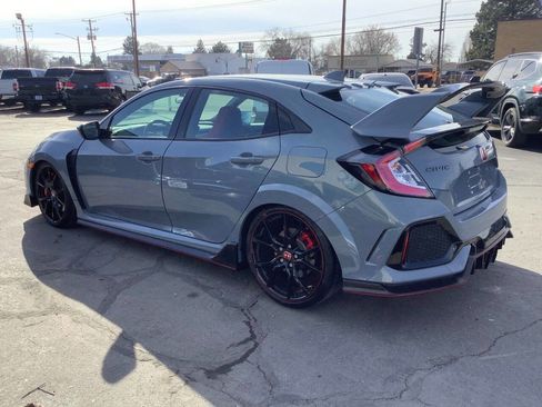 Used 2019 Honda Civic Type R image 7