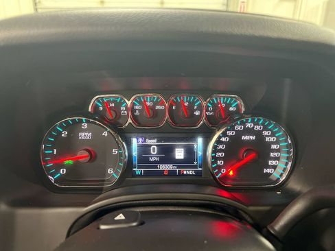 Used 2019 Chevrolet Tahoe Premier AWD/4WD image 12