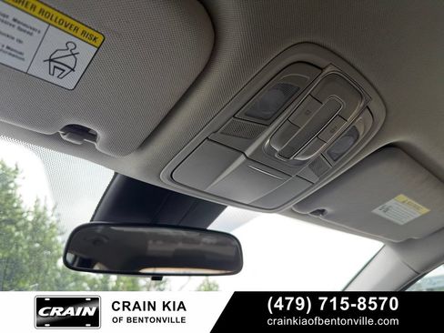 Used 2020 Hyundai Santa Fe SE FWD image 20