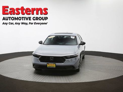 Used 2025 Honda Accord Sport image 54