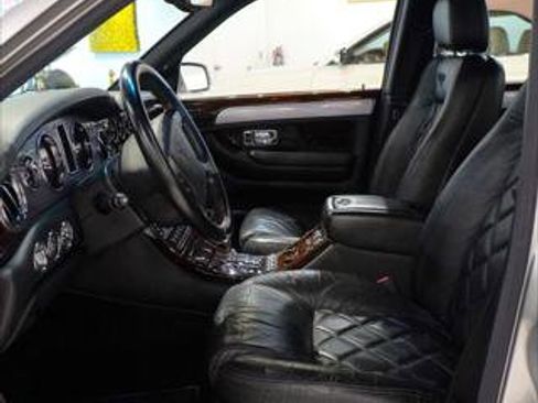 Used 2004 Bentley Arnage T RWD image 13