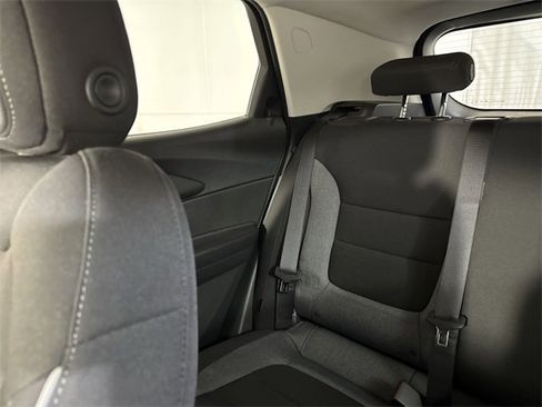 Used 2023 Chevrolet TrailBlazer LT image 12