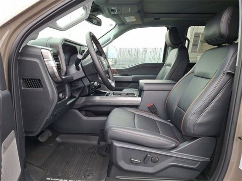 New 2026 Ford F250 Lariat w/ Lariat Ultimate Package image 6