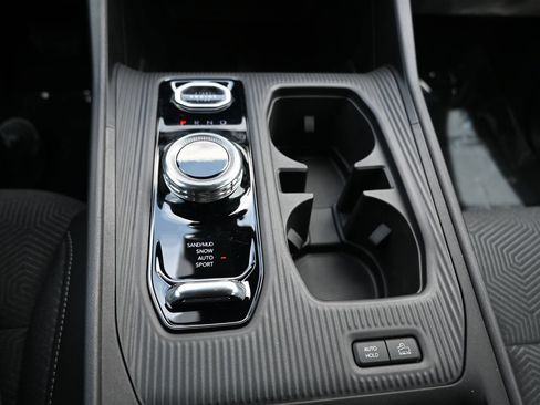 New 2026 Jeep Cherokee Laredo AWD/4WD image 18