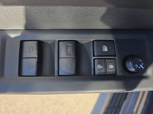 Used 2026 Toyota Tundra SR5 w/ SR5 Convenience Package AWD/4WD image 25