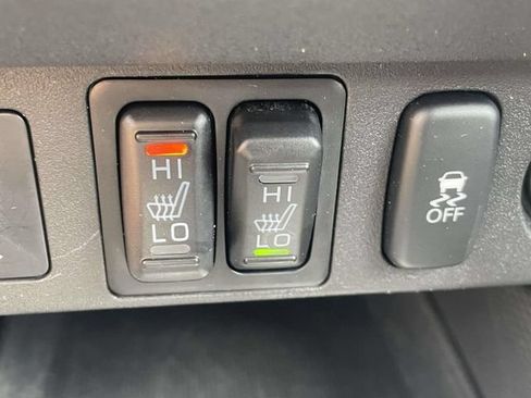 Used 2025 Mitsubishi Outlander Sport SE AWD/4WD image 20