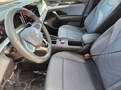 New 2026 Volkswagen Tiguan SE R-Line