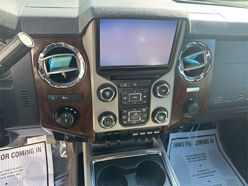 Used 2013 Ford F350 Lariat w/ Chrome Pkg image 11