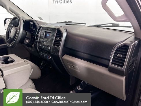 Used 2018 Ford F150 XLT image 27