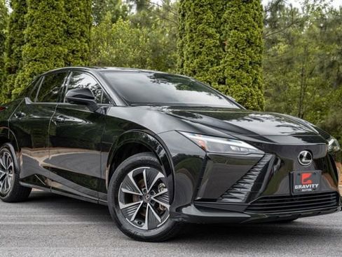 Used 2025 Lexus RZ 300e w/ Cold Area Package FWD image 5