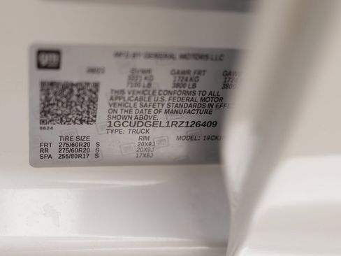 Used 2024 Chevrolet Silverado 1500 LTZ image 45