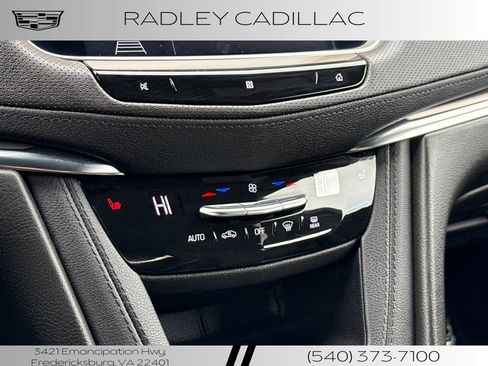 Used 2020 Cadillac XT5 Luxury image 21