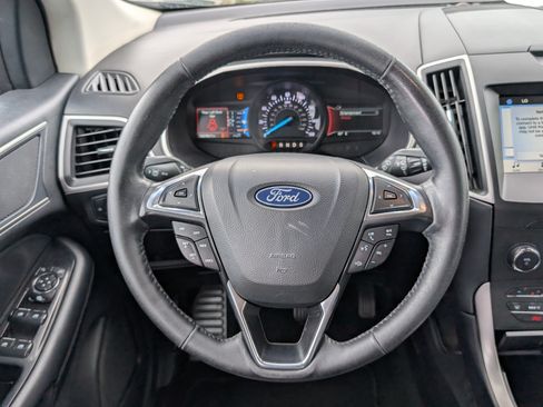 Used 2019 Ford Edge SEL w/ Equipment Group 201A FWD image 14