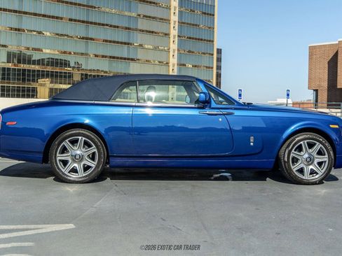 Used 2010 Rolls-Royce Phantom Drophead Coupe RWD image 19