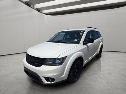 Used 2019 Dodge Journey SE w/ Blacktop Package