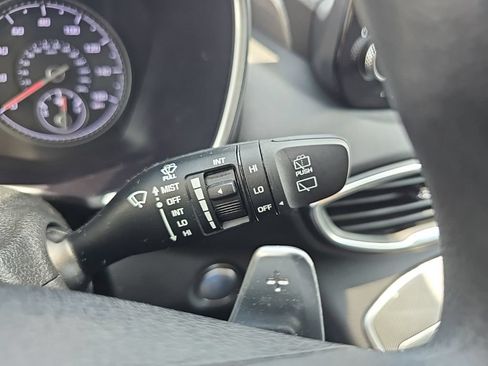 Used 2022 Hyundai Santa Fe SEL FWD image 34