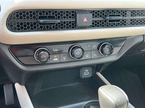 Used 2024 Honda HR-V LX image 26