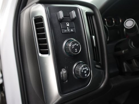 Used 2017 Chevrolet Silverado 1500 LT w/ All Star Edition AWD/4WD image 35