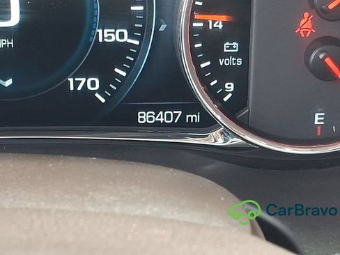Certified 2017 GMC Acadia Denali w/ Technology Package FWD image 22