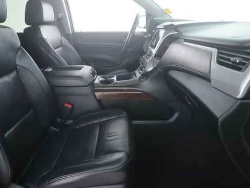 Used 2019 GMC Yukon XL SLT w/ Open Road Package RWD image 35
