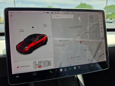 Used 2022 Tesla Model Y Long Range AWD/4WD image 62