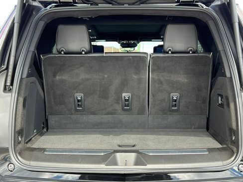 Certified 2025 Cadillac Escalade Sport Platinum w/ LPO, Floor Liner Package AWD/4WD image 46